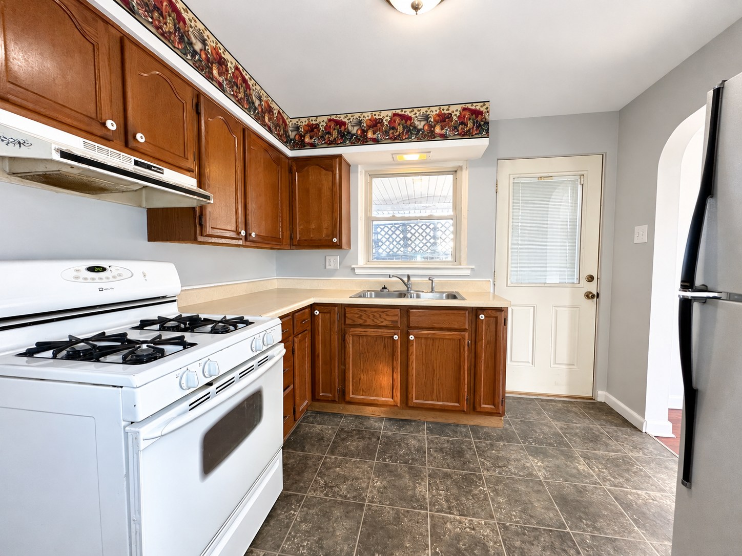 315 Chestnut Street — Kitchen