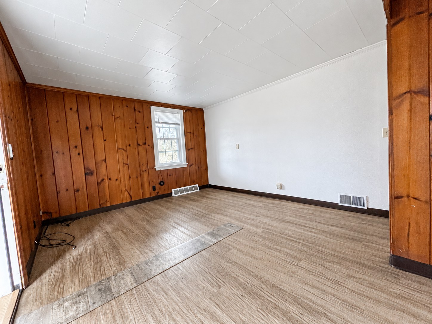 321 Chestnut Street, Unit B — Living room, alternate view