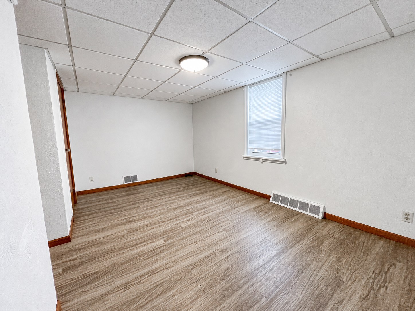321 Chestnut Street, Unit B — Bedroom, corner view
