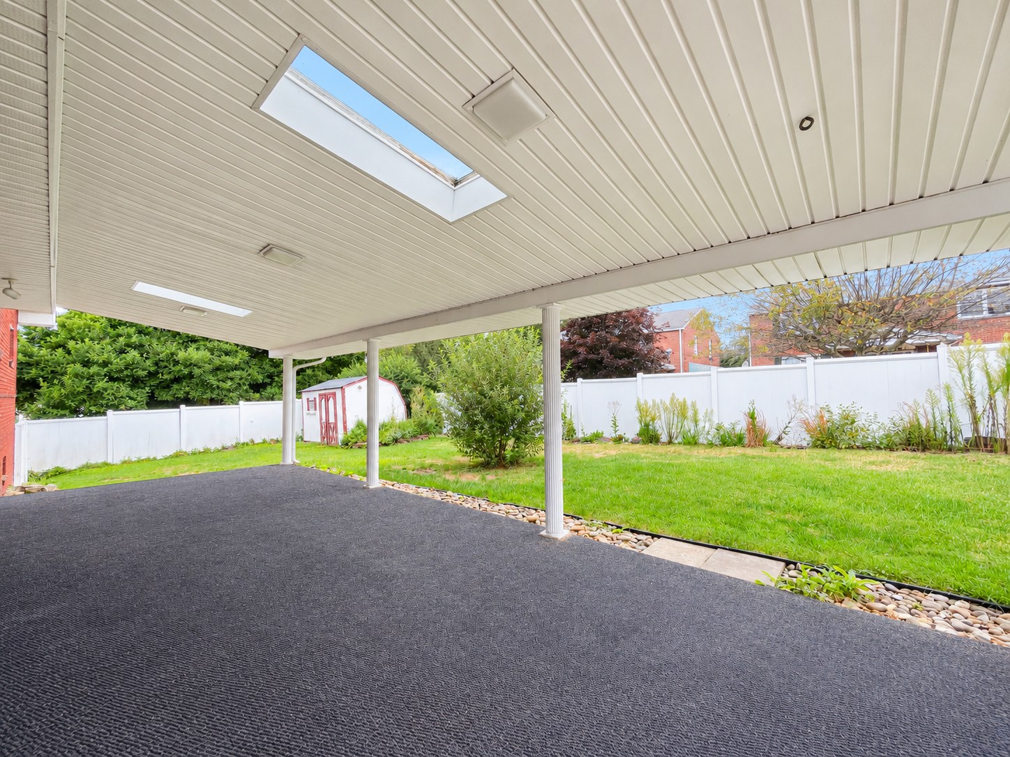 317 Chestnut Street — Covered patio, alternate view